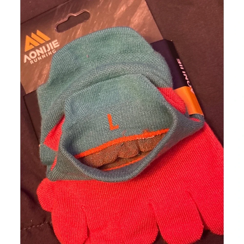 NEW Aonijie Blue Red Trail Blister Prevention Toe Socks Running Hiking Socks,  L
